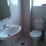 Lovely Apartment w 1 bedroom&garden view Appartement *