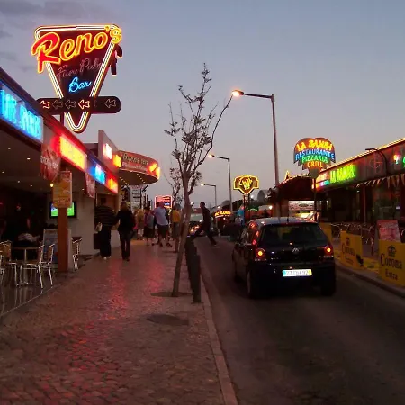 With 1 Bedroom L Apartamento