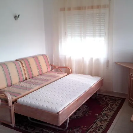 Lovely W 1 Bedroom And Garden View אלבופיירה