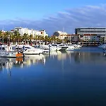 Lovely Apartment W 1 Bedroom And Garden View *